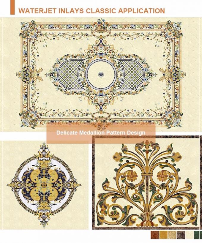 O assoalho interior do castelo projeta os testes padrões de mármore dos medalhões do assoalho do retângulo